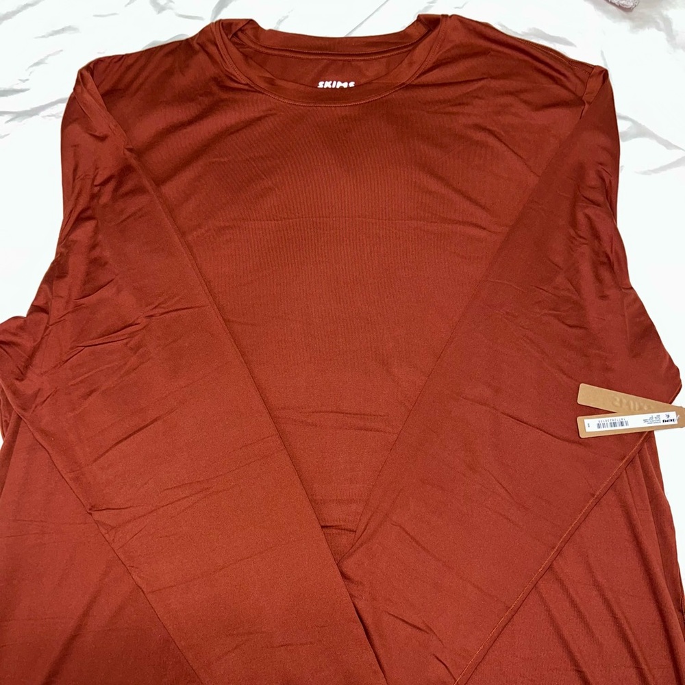 NWT SKIMS Men’s Outdoor Jersey Long Sleeve - Rust